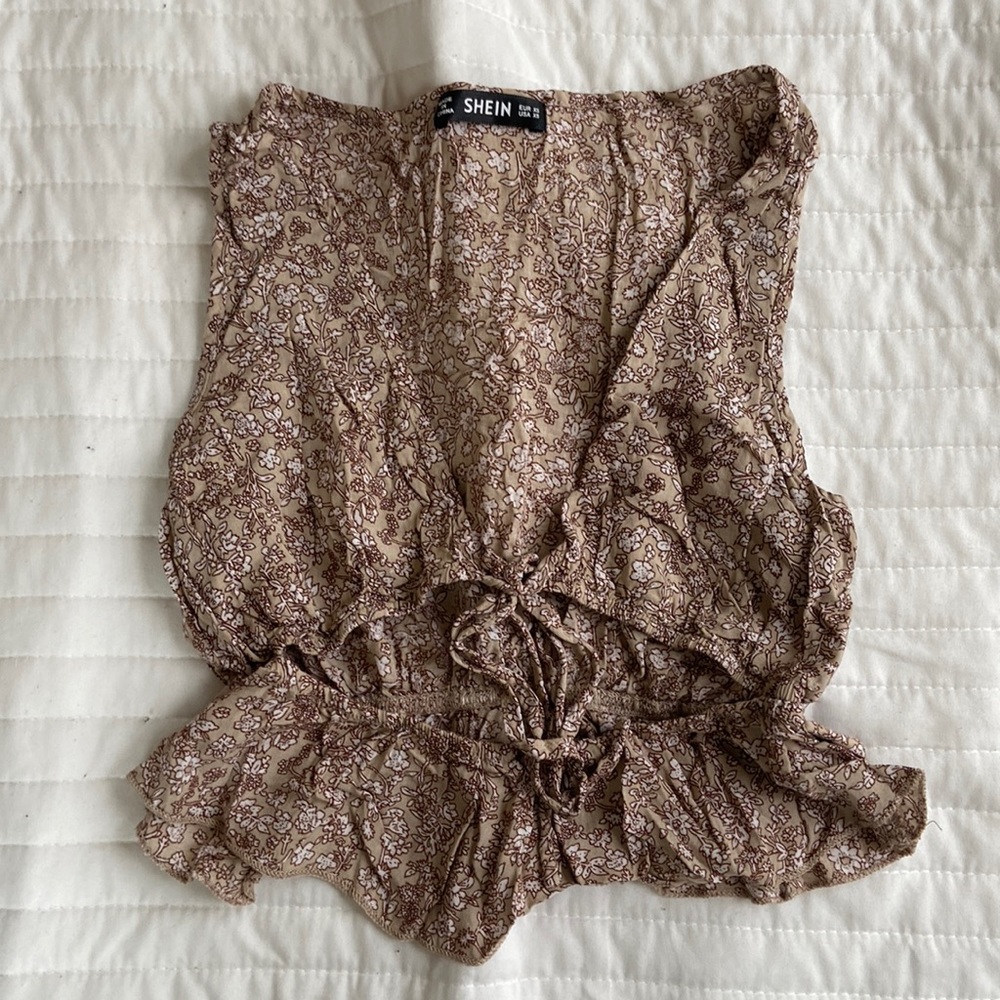 Shein Floral crop top